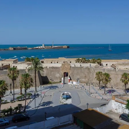 Oceano Family Free Parking By Cadiz4rentals * 加的斯